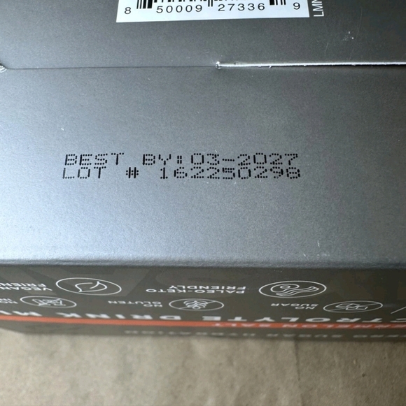 LMNT Electrolyte Drink Mix Packets, Watermelon Salt, 116 EA - Picture 6 of 9